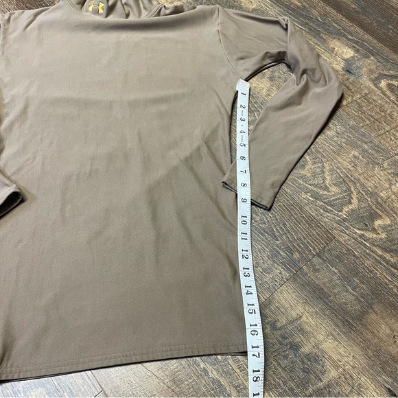 Under Armour Shirt ColdGear MockNeck Mens Medium Tan Brown Fitted Base Layer - Picture 4 of 9